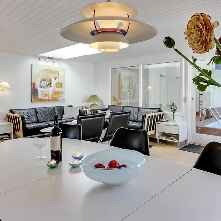 Elisabeth - 400m From The Sea In Bornholm By Interhome Сasa de vacaciones Neksø